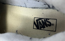 Load image into Gallery viewer, Vans Boys Off The Wall 500714 Black White Lace-Up Low Top Sneakers Shoes Sz 2.5Y
