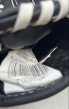 Load image into Gallery viewer, Dick’s Sporting Goods Black White Right-Hand Baseball Softball Throw Glove
