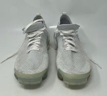 Load image into Gallery viewer, Authentic Nike Mens Air VaporMax Flyknit 2 942842-100 White Sneaker Shoes Sz 10

