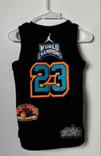 Load image into Gallery viewer, Jordan Boys Multicolor Sleeveless World Champions Mock Neck Pullover T-Shirt S
