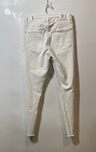 Load image into Gallery viewer, MNG Womens White Denim Distressed 5-Pocket Design Skinny Jeans Pants Size 6

