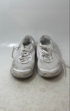 Load image into Gallery viewer, Nike Womens Revolution 7 FB2208-100 White Lace-Up Low Top Sneakers Shoes Sz 9.5
