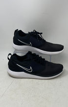 Load image into Gallery viewer, Nike Mens LunarSolo AA4079-001 Black White Low Top Lace-Up Sneaker Shoes Size 12
