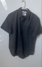 Load image into Gallery viewer, Calvin Klein Mens Gray Short Sleeve Collared Button-Up Shirt Size Medium
