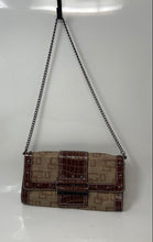 Load image into Gallery viewer, Guess Womens Brown Monogram Print Inner Pocket Shoulder Strap Clutch Handbag
