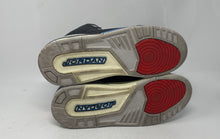 Load image into Gallery viewer, Authentic Nike Boys Air Jordan 3 Retro Gray Black Sneakers Shoes Sz 7Y No Laces

