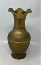 Load image into Gallery viewer, Engraved Brass Home Decorative Collectible Scalloped Edge Flower Vase
