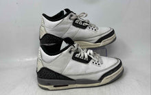 Load image into Gallery viewer, Nike Kids Air Jordan 3 Retro Multicolor Lace-Up Sneaker Shoes Size 6.5Y
