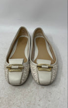 Load image into Gallery viewer, Michael Kors Womens Gloria Beige Monogram Buckle Slip-On Ballet Flats Size 9M
