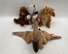 Load image into Gallery viewer, Set Of Thirteen Collection Of Multicolor Collectible 14 Pcs Ty Beanie Babies
