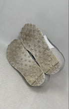 Load image into Gallery viewer, Nike Womens Daybreak CK2351-105 White Gray Red Lace-Up Sneaker Shoes Size 9
