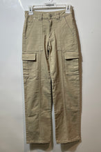 Load image into Gallery viewer, Garage Womens Khaki Flat Front Pockets Straight Leg Cargo Pants Size 0
