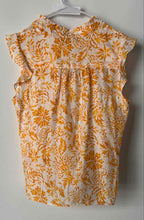 Load image into Gallery viewer, Karl Lagerfeld Womens Yellow Floral Flutter Sleeve Split Neck Blouse Top Size M
