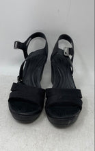 Load image into Gallery viewer, Crocs Womens Leigh II Black Open Toe Buckle Wedge Heel Ankle Strap Sandals Sz 7
