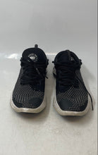 Load image into Gallery viewer, Nike Womens Joyride Run Flyknit AQ2731-001 Black White Running Shoes Size 8
