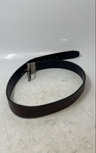 Load image into Gallery viewer, Mens WM-19820 Brown Black Leather Adjustable Reversible Work Belt Size 34
