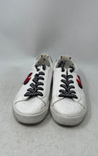 Load image into Gallery viewer, Ground Up X Disney Womens White Minnie Mouse Low Top Court Sneaker Shoes Sz 8.5
