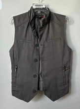 Load image into Gallery viewer, G By Guess Mens Gray Sleeveless Stand Collar Pockets Button Front Vest Size S
