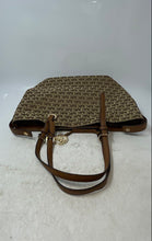 Load image into Gallery viewer, Michael Kors Womens Jet Set Brown Monogram Designed Adjustable Strap Tote Purse
