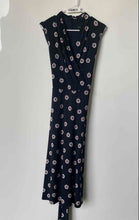Load image into Gallery viewer, Tommy Hilfiger Womens Black Floral Print Surplice Neck A-Line Dress Size Large

