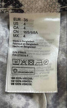 Load image into Gallery viewer, H&amp;M Womens Gray Snake Print High-Rise Side-Zip Wide-Leg Trousers Pants Size 4
