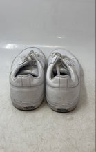 Load image into Gallery viewer, Vans Womens Seldan White Leather Low Top Lace-Up Sneaker Shoes Size 11
