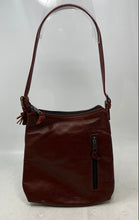 Load image into Gallery viewer, Boots N Bags Womens Brown Leather Inner Pockets Zipper Small Shoulder Bag
