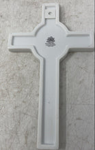Load image into Gallery viewer, Precious Moments 231169 Girls Loves Me Collection Jesus Cross In Open Box
