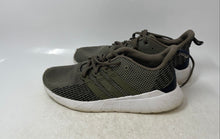 Load image into Gallery viewer, Adidas Mens Questar Flow F36254 Green Lace-Up Sneaker Shoes Size 8 No Insole
