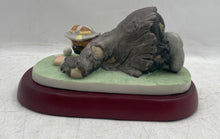 Load image into Gallery viewer, Flambro Emmett Kelly Jr. The Putt Decorative Collectible Porcelain Figurine
