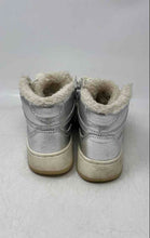 Load image into Gallery viewer, Zara Kids Silver White Round Toe Lace-Up Winter Sneaker Shoes Size EUR 34
