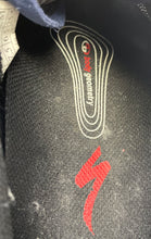 Load image into Gallery viewer, Specialized Mens Blue Black Body Geometry Hook &amp; Loop Cycling Shoes Size 7.5
