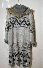 Load image into Gallery viewer, Mintee 16 Womens Gray Aztec Print Open Front Hooded Cardigan Sweater Size Medium
