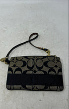 Load image into Gallery viewer, Coach Womens Black Beige Signature Print Corner Zip Wristlet Wallet
