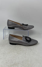 Load image into Gallery viewer, Karl Lagerfeld Womens Noor Silver Black Casual Loafer Shoes Size US 5M EUR 35
