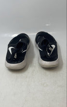 Load image into Gallery viewer, Nike Boys Flex Runner AT4662-001 Black White Slip-On Sneakers Shoes Size 7Y
