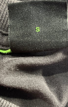 Load image into Gallery viewer, Hugo Boss Mens Gray Cotton Short Sleeve Crew Neck Pullover T-Shirt Size S
