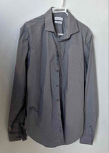 Load image into Gallery viewer, Calvin Klein Mens Gray Slim Fit Long Sleeve Collared Dress Shirt Size Large
