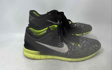 Load image into Gallery viewer, Nike Womens Free 5.0 TR Fit 704695-017 Black Striped Sneaker Shoes Size 9

