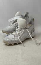 Load image into Gallery viewer, Under Armour Mens Harper 7 Mid RM White Lace-Up Baseball Cleats Size 7
