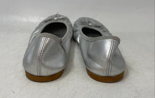Load image into Gallery viewer, Monnalisa Womens Silver Leather Slip-On Round Toe Bow Ballet Flats Size 35
