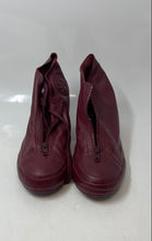 Load image into Gallery viewer, Converse Womens Chuck Taylor All Star Lux Burgundy Leather Sneaker Shoes Size 9
