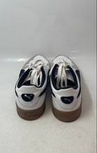 Load image into Gallery viewer, Puma Mens Indoor OG 401360-01 White Black Lace-Up Sneaker Shoes Size 10.5
