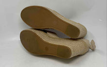 Load image into Gallery viewer, Authentic Tory Burch Womens Selby Beige Wedge Espadrille Sandals Size 11M Worn
