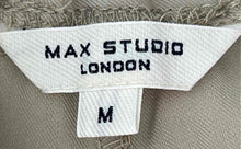 Load image into Gallery viewer, Max Studio Womens Green Elastic Waist Flat Front Pull-On Cargo Pants Size M
