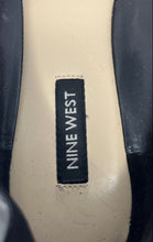 Load image into Gallery viewer, Nine West Womens Black Patent Leather Pointed Toe Slip-On Ballet Flats Size 8M
