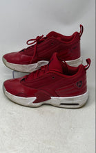 Load image into Gallery viewer, Nike Mens Air Jordan Max Aura 6 Red White Lace-Up Sneaker Shoes Size 8.5
