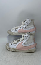 Load image into Gallery viewer, Nike Womens Blazer Mid 77 Jumbo DQ1471-101 White Pink Sneakers Shoes Size 5
