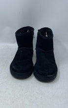Load image into Gallery viewer, Koolaburra By UGG Girls Koola Mini Black Suede Lined Pull-On Snow Boots Size 4
