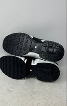 Load image into Gallery viewer, Athletic Works Womens Black White Lace-Up Low Top Sneaker Shoes Size 42
